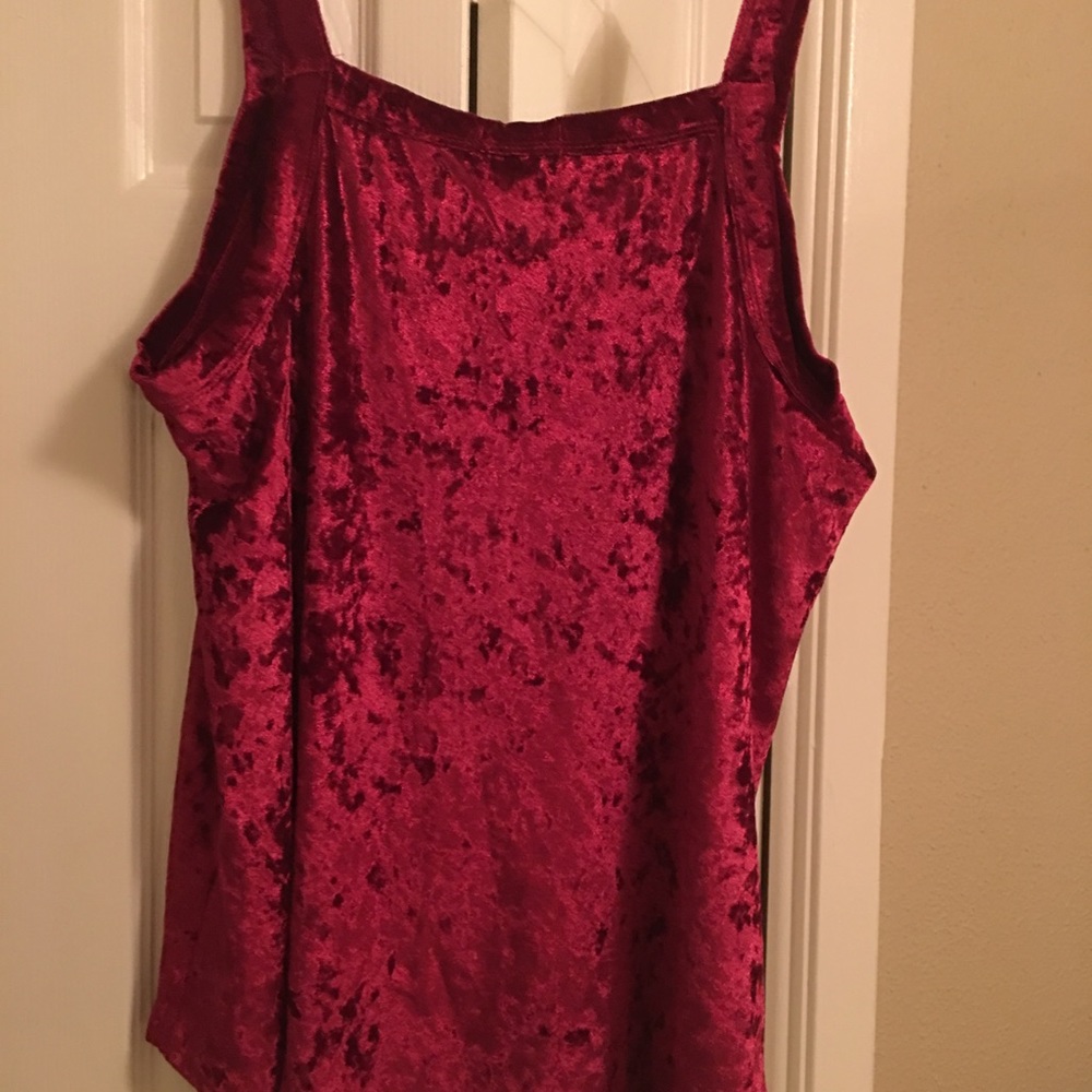 Blouse - Picture 2 of 3